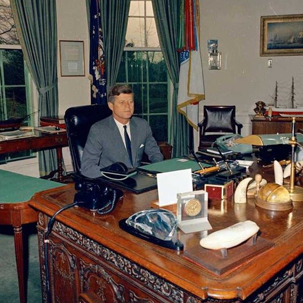 HISTORY COMPANY - John F. Kennedy Oval Office Chair